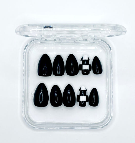 Black Checkerboard Small Set